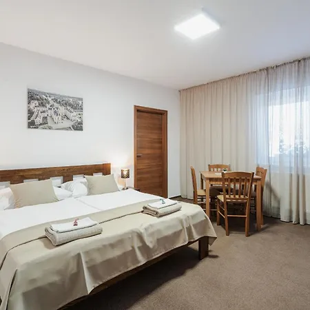Pensión Malva 4*